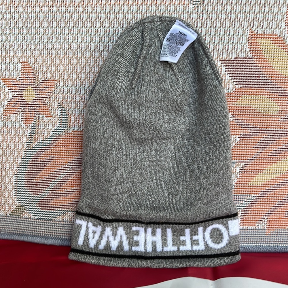 Vans Men’s - Women’s VNOA7UDFGRH
STACKTON STRIPE
OS Beanie

VANS
"OFF THE WALL" - Picture 2 of 16